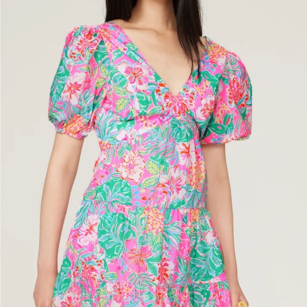 Lilly Pulitzer
Nalani Dress Floral V-Neck Puff Sleeve Dress